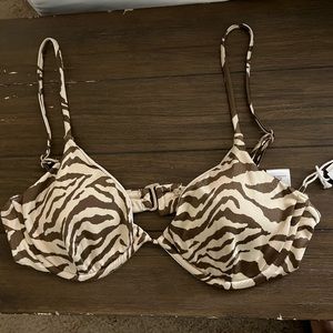 Women’s bathing suit top